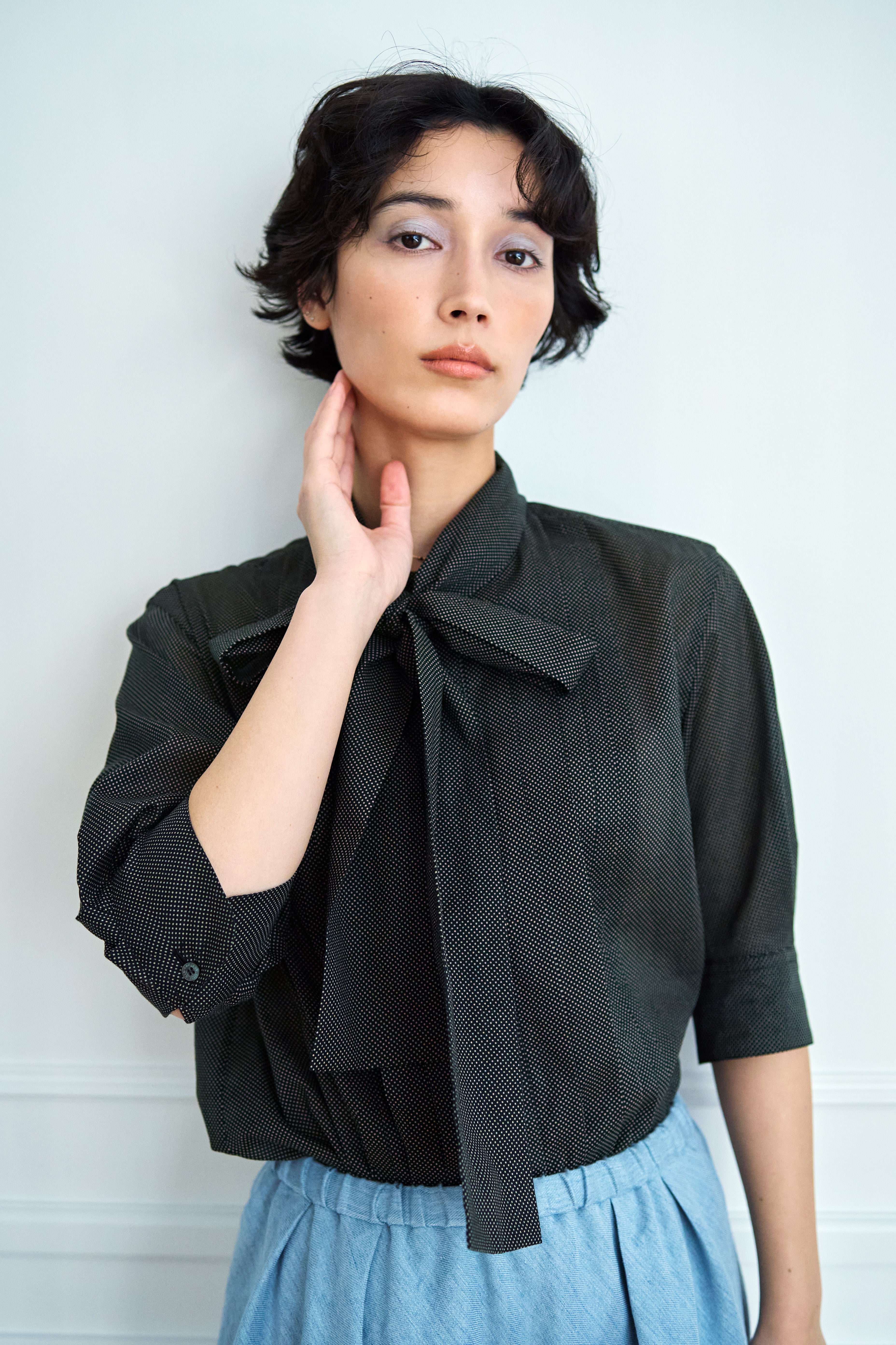 ジンタンドット　ボウタイブラウス