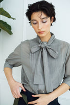 ジンタンドット　ボウタイブラウス