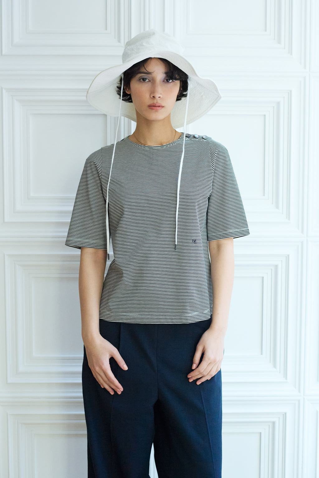 ショルダーボタン　カットソー