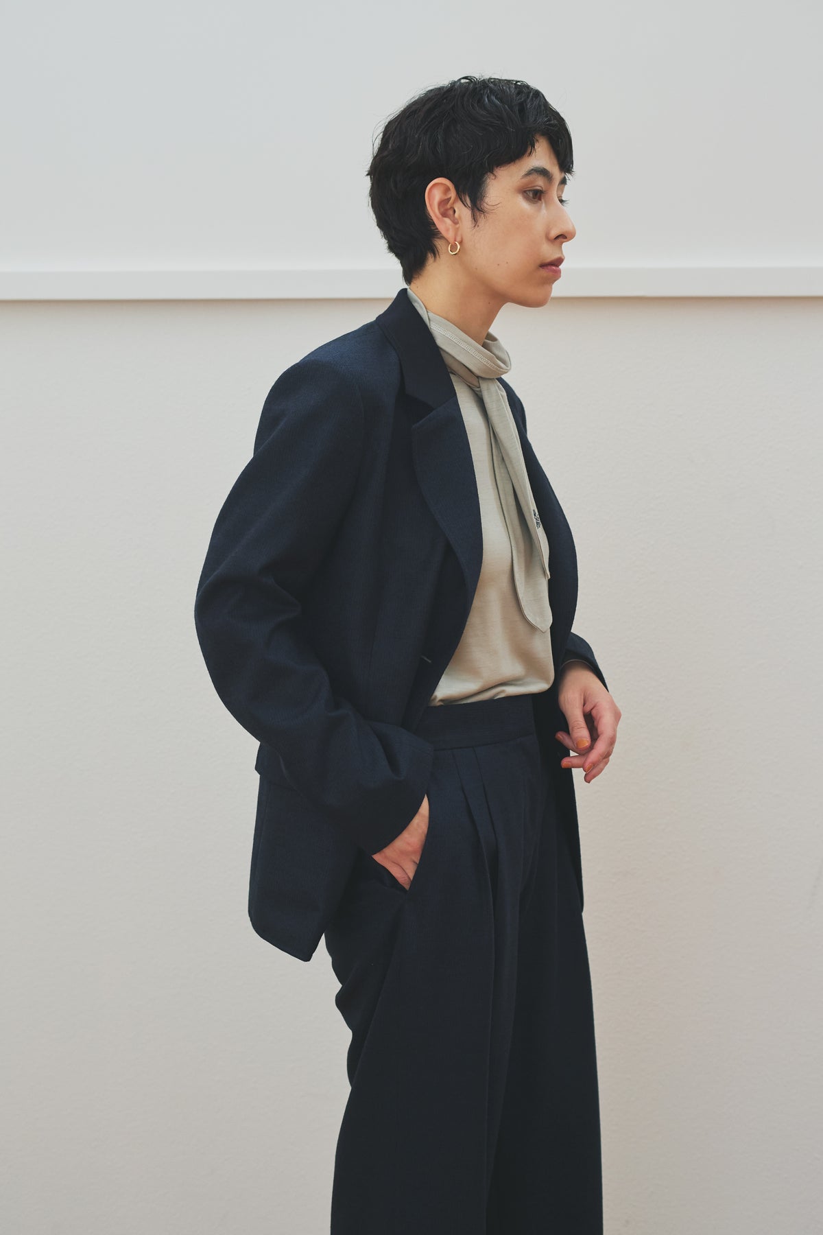 バランサーセミワイドパンツ